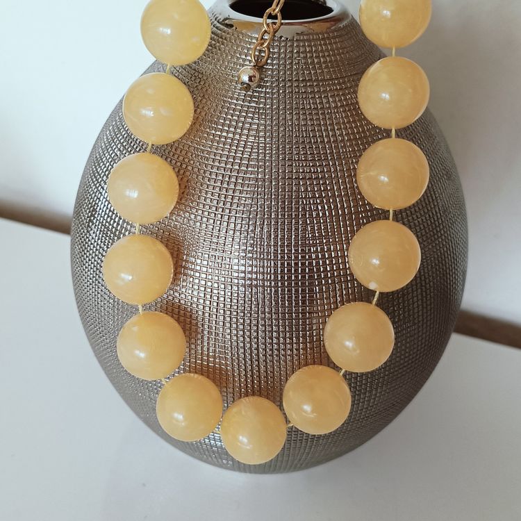 Ximdble Vintage Halskette - Boho Chic Mit Braunem Acryl Tropfen & Schwarzem Lederband