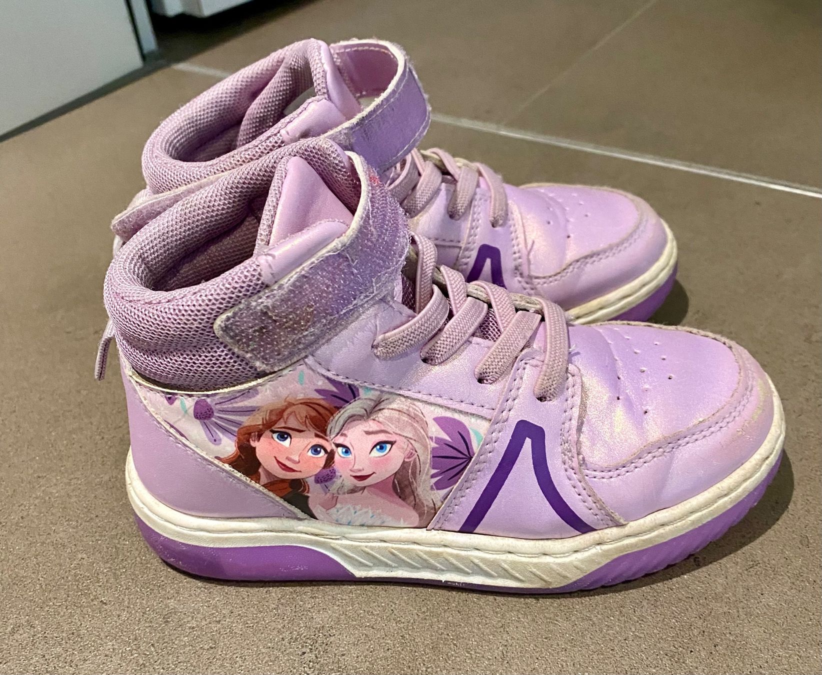 Scarpe per ragazzi: Disney Frozen Sneaker n.27 – Usato da Thalwil venduto da paolo.rota