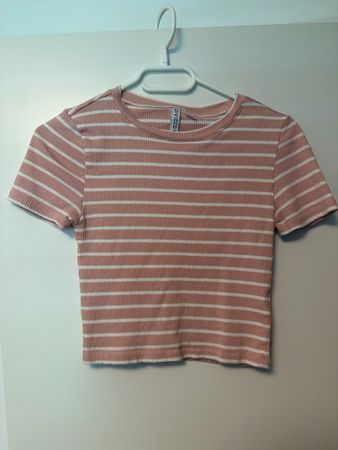 Mädchen T-Shirt gestreift, Grösse S guter Zustand