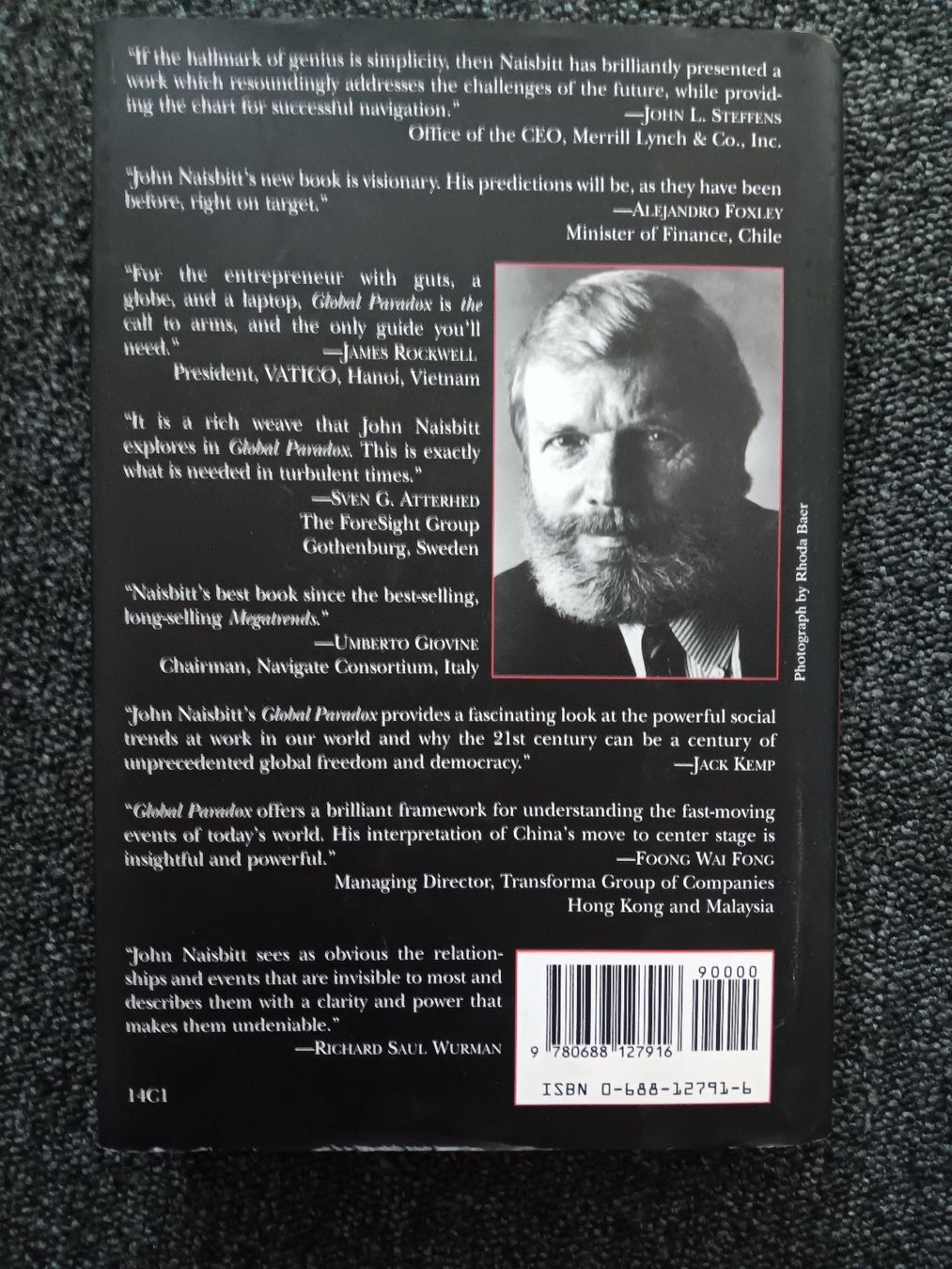 Libri: John Naisbitt Global Paradox Hardcover – Usato da Ermatingen venduto da rik4rdo 1