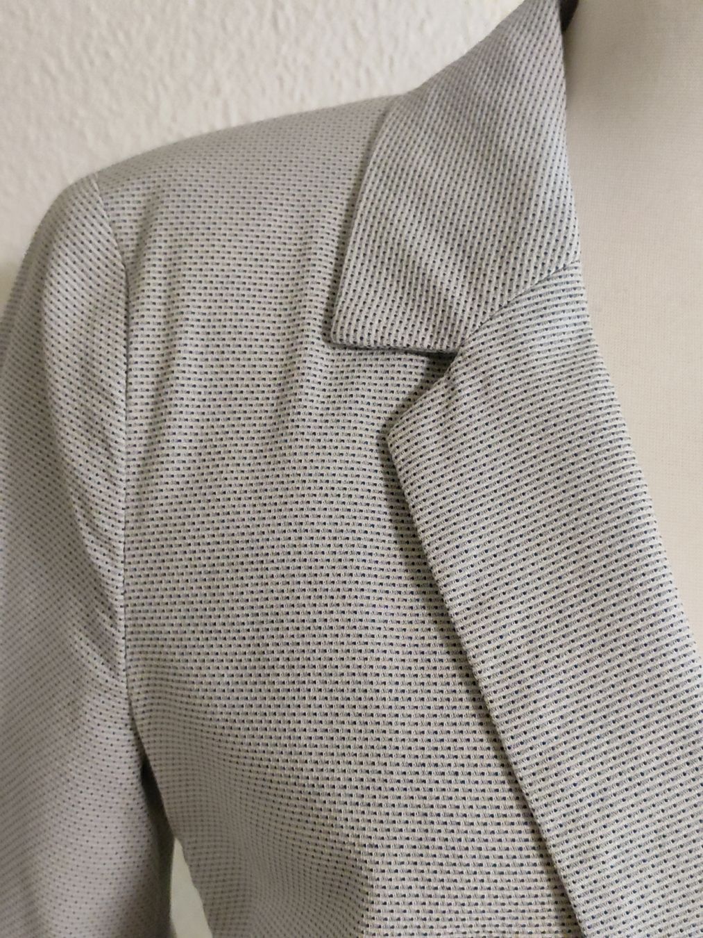 Armani Vestes: Armani Jeans Blaser  – Neuf avec emballage d'origine à Hochdorf par Berry005 1