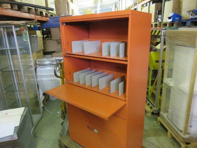 Armadi: W01 grosser Schubladenstock, Top, Orange – Usato da Necker venduto da liq24 2
