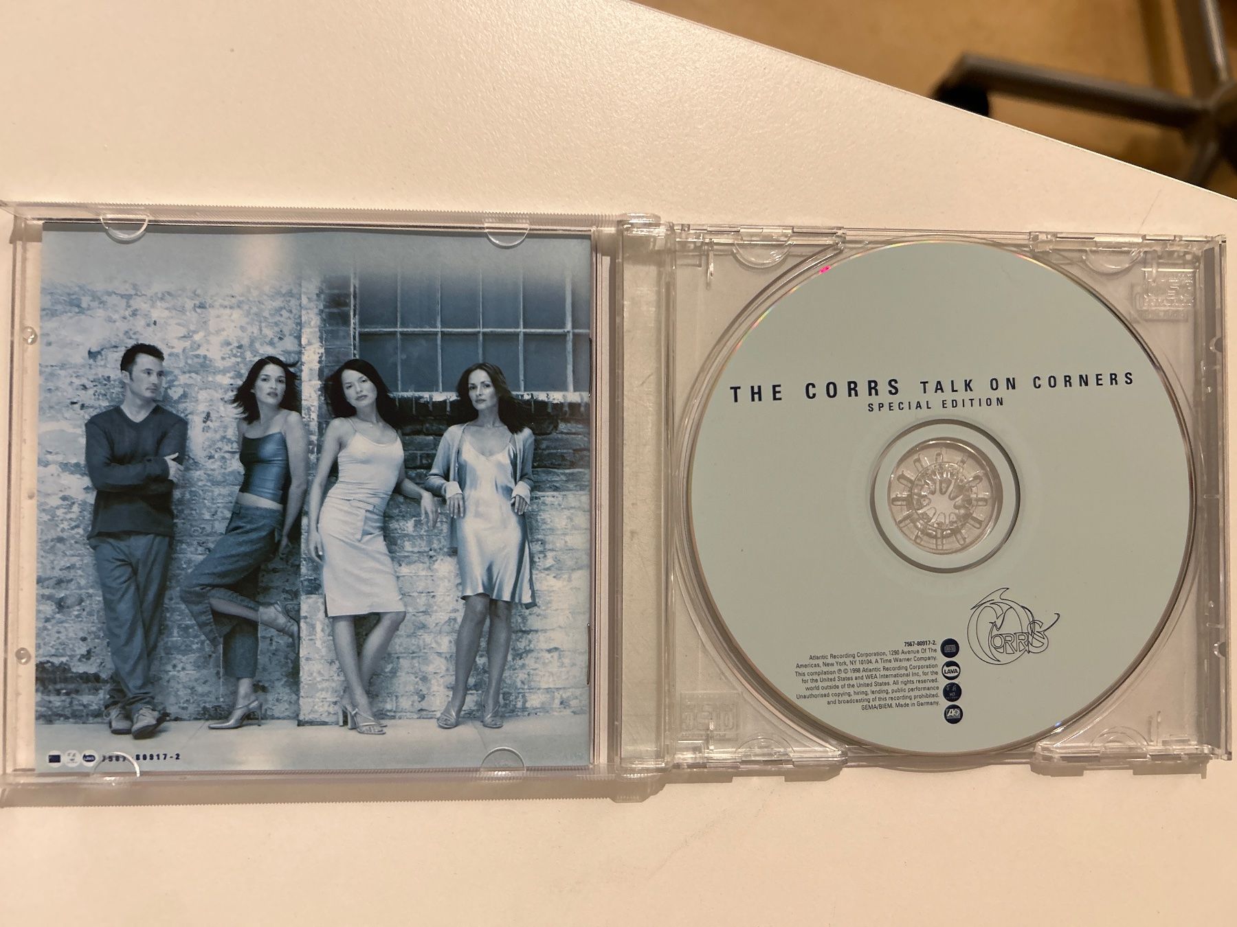 CDs: CD- The Corrs- Talk On Corners – D'occasion à Guntershausen par Gloominati 2