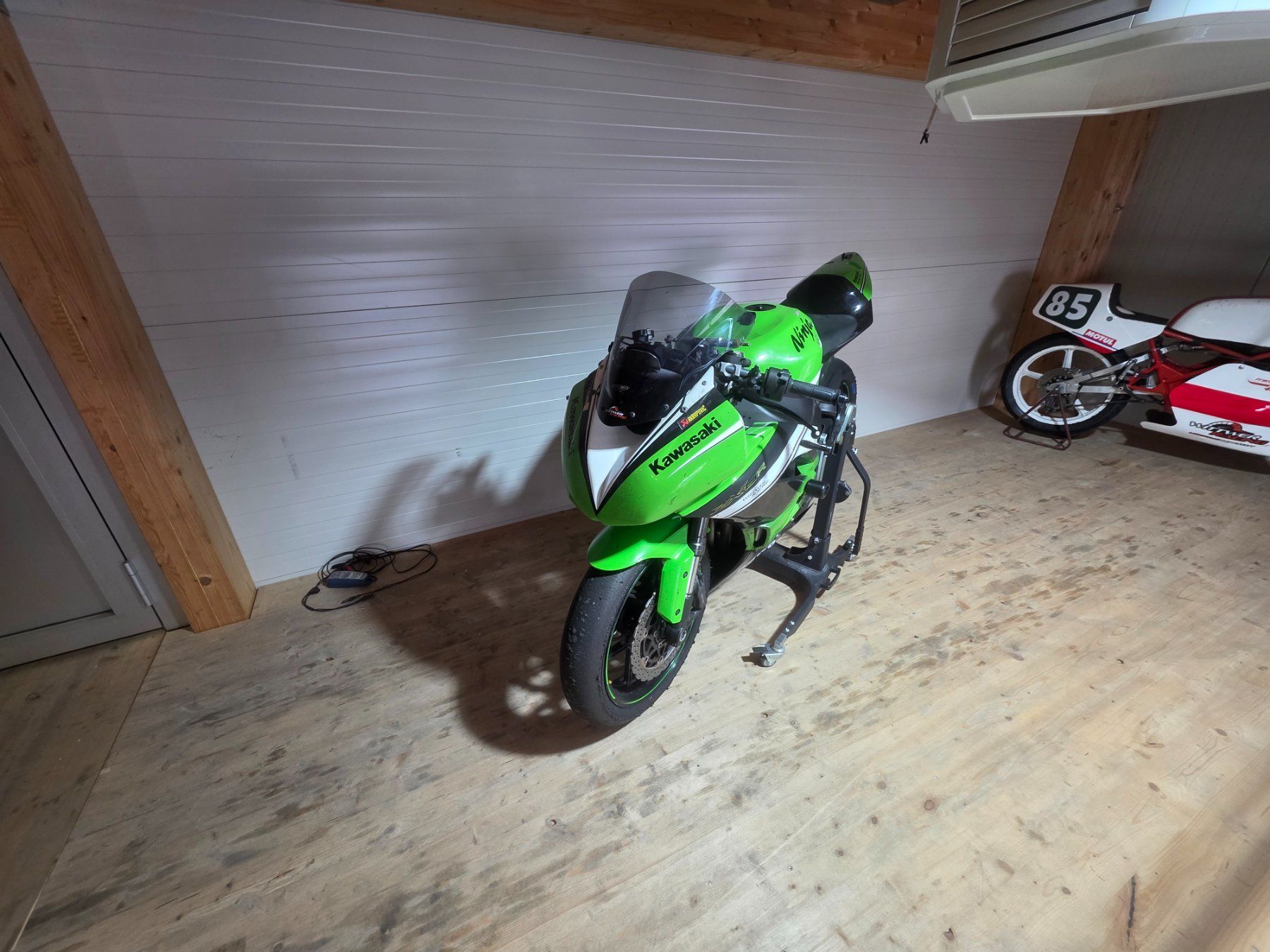 Kawasaki Strada: Kawasaki Zx6r – Usato da Oberkirch venduto da Simbilzli 2