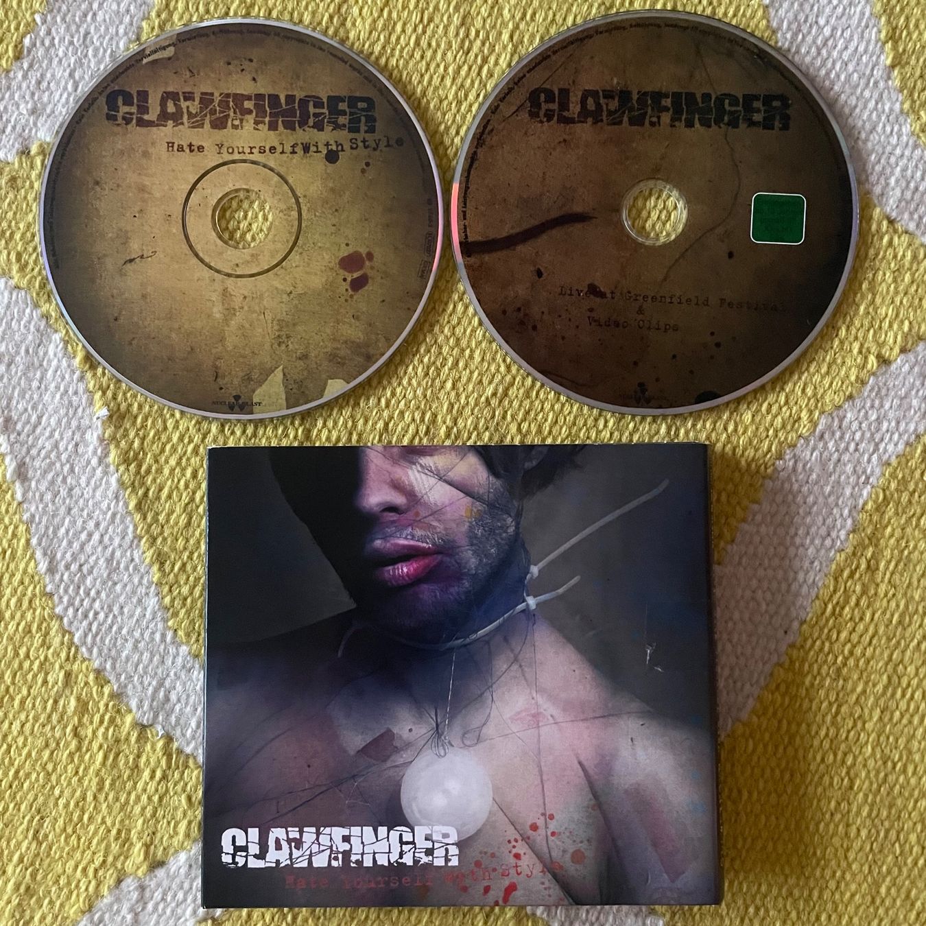 CD: CLAWFINGER-CD+DVD HATE YOURSELF WITH STYLE (DIGIPACK) – Usato da Rorschacherberg venduto da CD-Roli