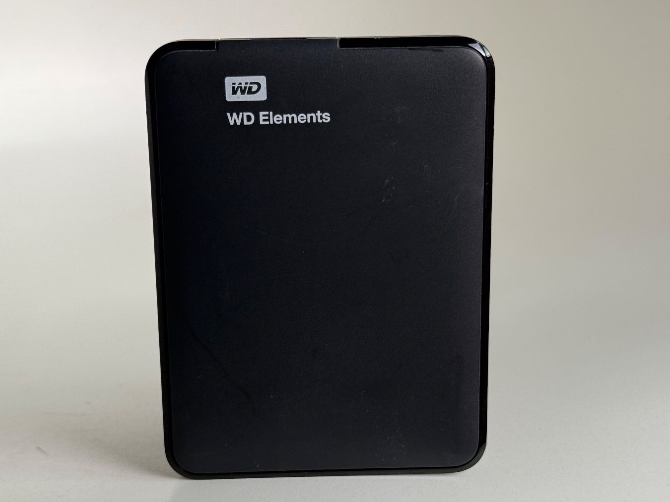 Harddisks: WD Elements 1TB Externe Festplatte – Gebraucht aus Zürich von Loeffel81zh