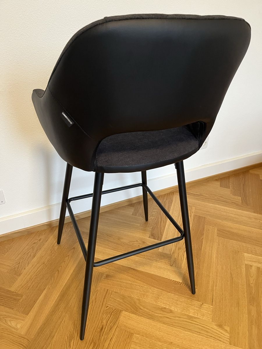 Seggioloni: 2 Barstühle, neu und unbenutzt – Nuovo e nell'imballaggio originale da Basel venduto da han_wfg7 4