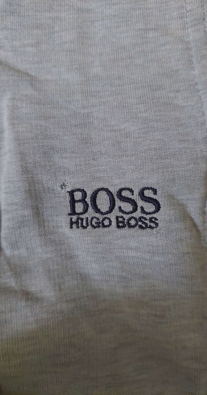 Hugo Boss Pantaloni: Boss Hugo Boss Jogginghose hellgrau – Usato da Basel venduto da Jonny.44 1