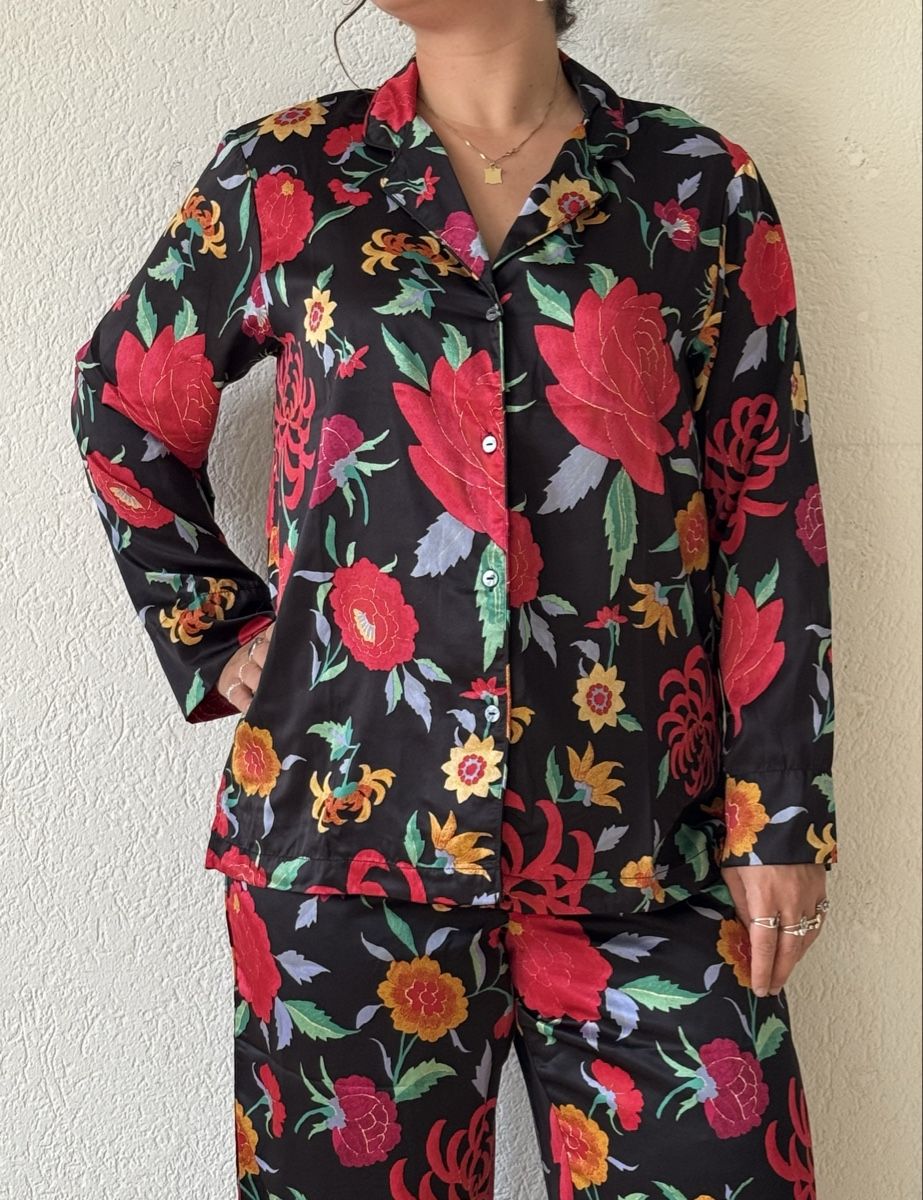 Negligees & Pigiami: Floral print pyjama set - perfect for spring nights! – Nuovo (secondo la descrizione) da Zürich venduto da joalew 4