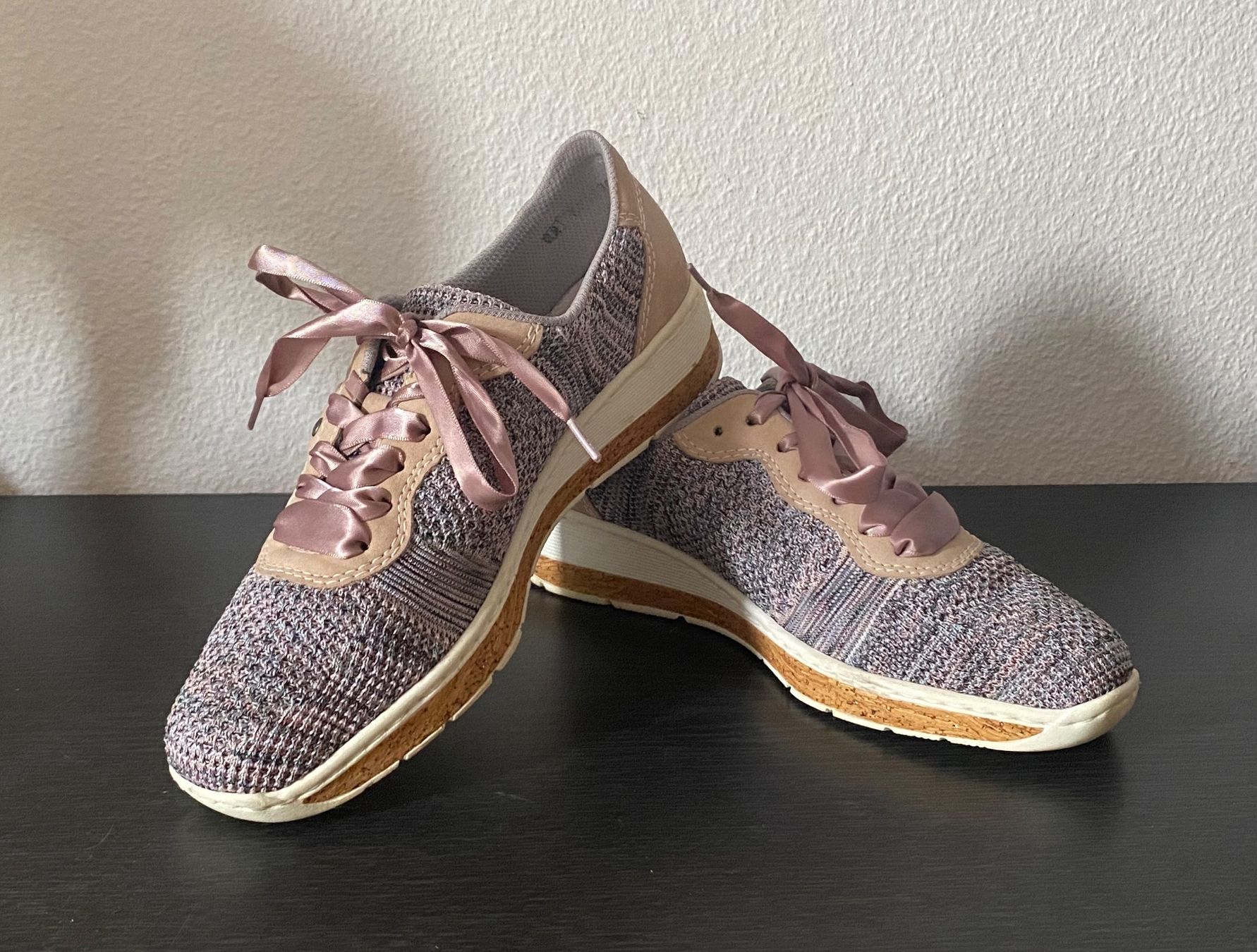 Rieker Damenschuhe: Sneaker von Rieker – Gebraucht aus Egnach von savannah04