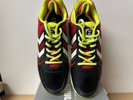 neuer Hallenschuh Grösse 40 von Hummel