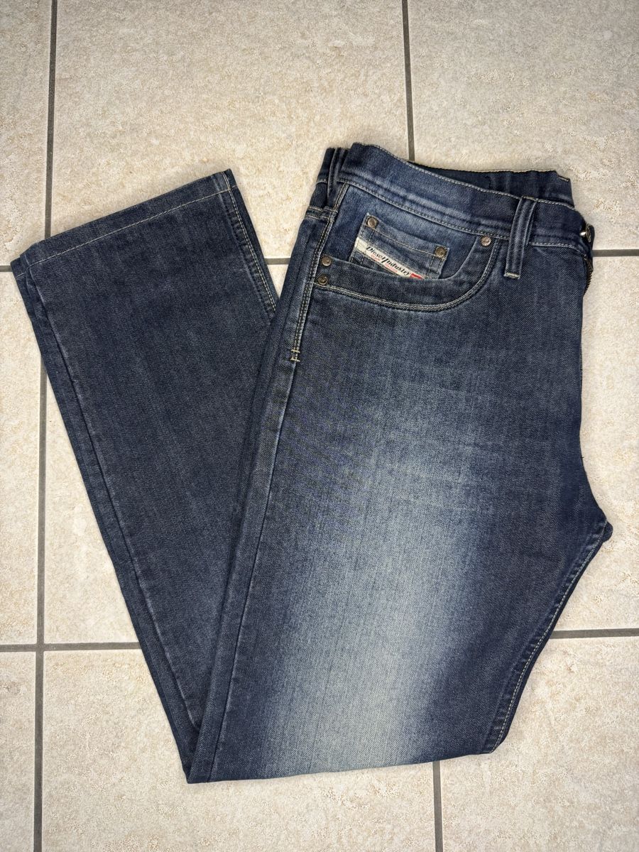 Diesel Jeans: Vintage Diesel Jeans – Nuovo (secondo la descrizione) da Kreuzlingen venduto da Vadimem