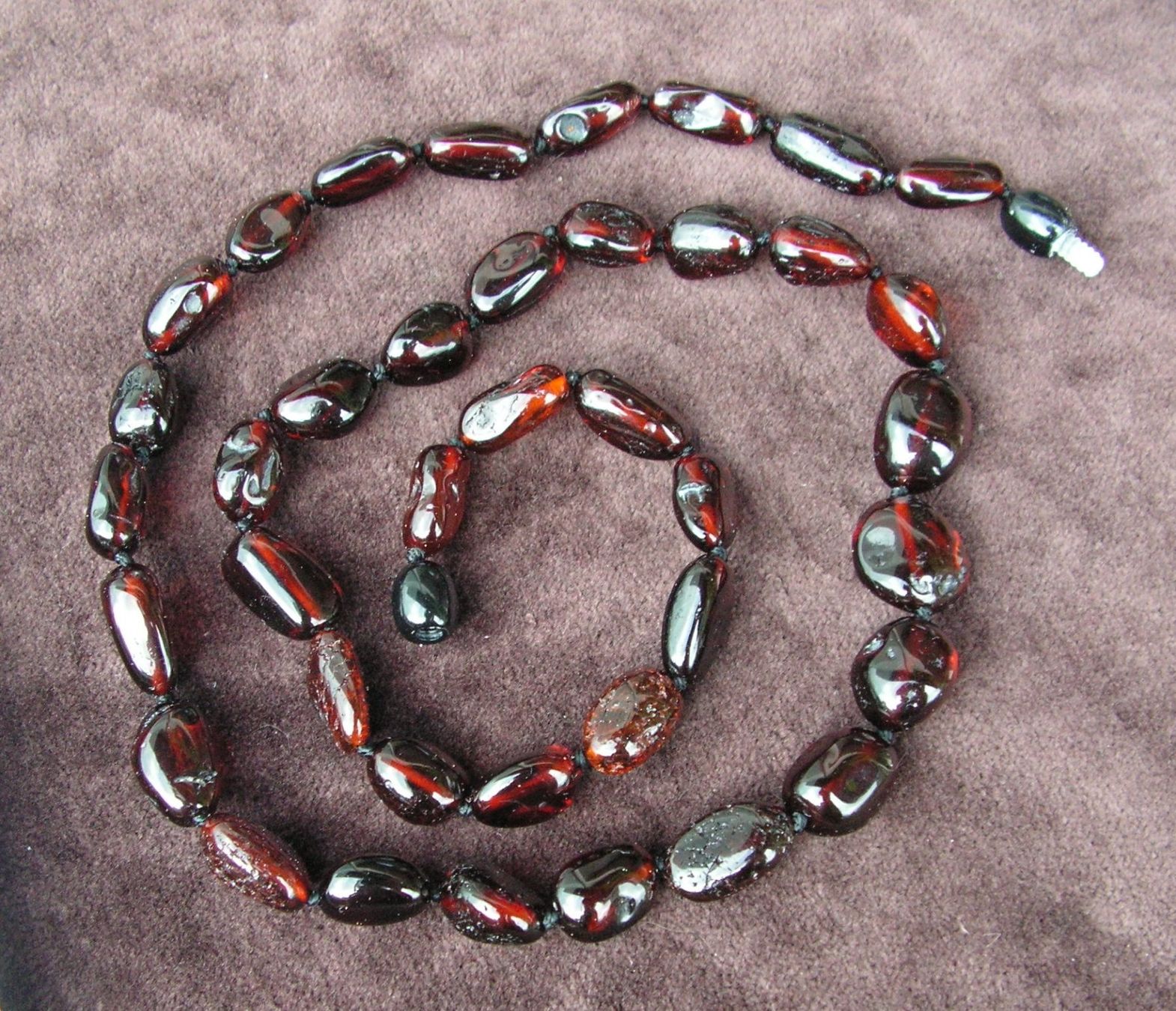 Catenine: ♥ ELEGANT / KETTE / Baltischer Bernstein / OLIVEN / KIRSCHE – Nuovo (secondo la descrizione) da Derendingen venduto da Editka 2