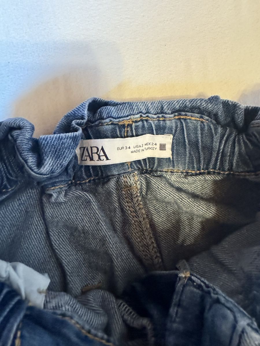 Zara Jeans: Jeans Zara  – Nuovo (secondo la descrizione) da Blonay venduto da Celuna 2