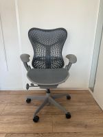 Herman Miller Mirra Ligtgrey Black