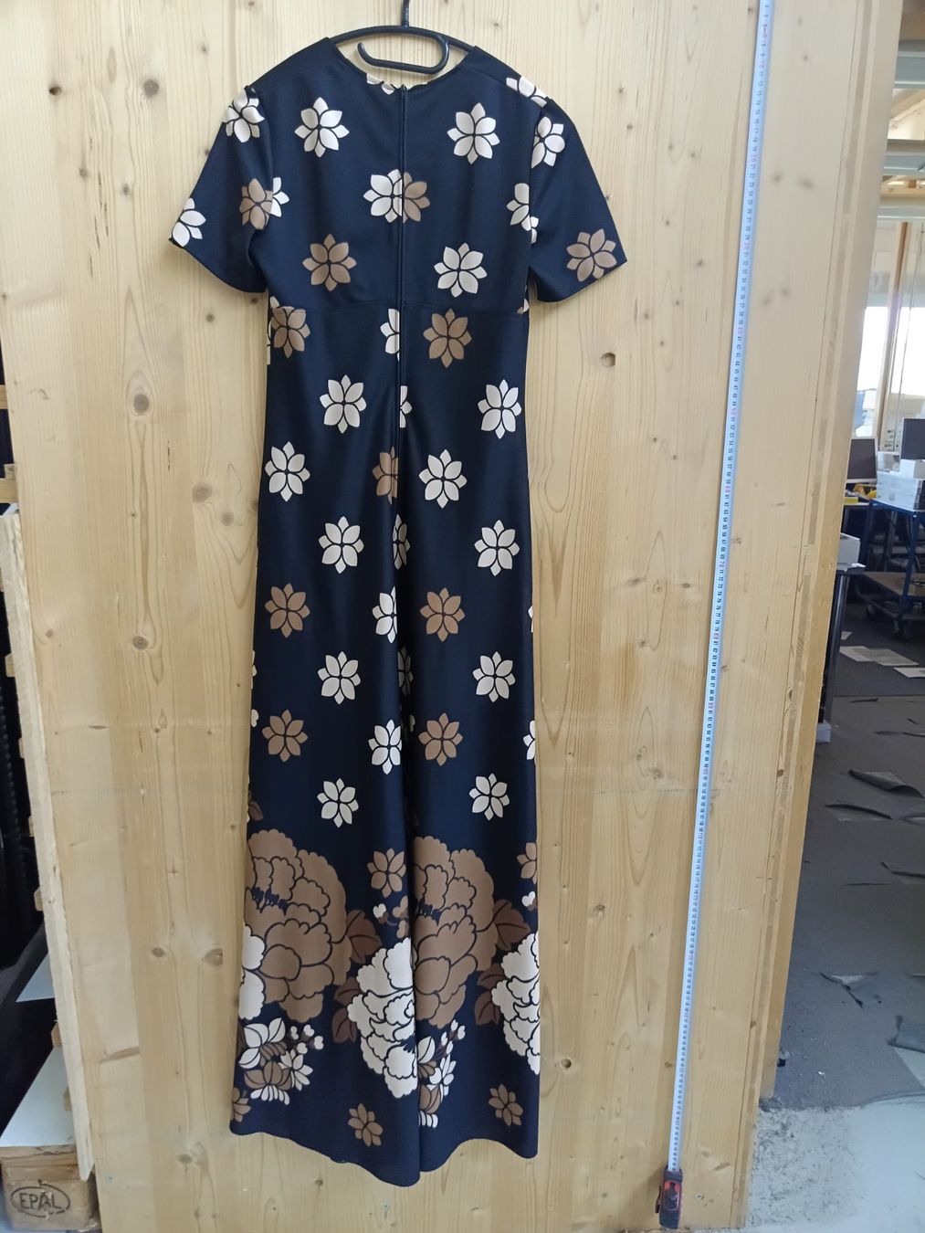 Kleider: Maxi Vintage Kleid Blumenmuster kurzarm – Neu (gemäss Beschreibung) aus Wängi von Ladys_First 2