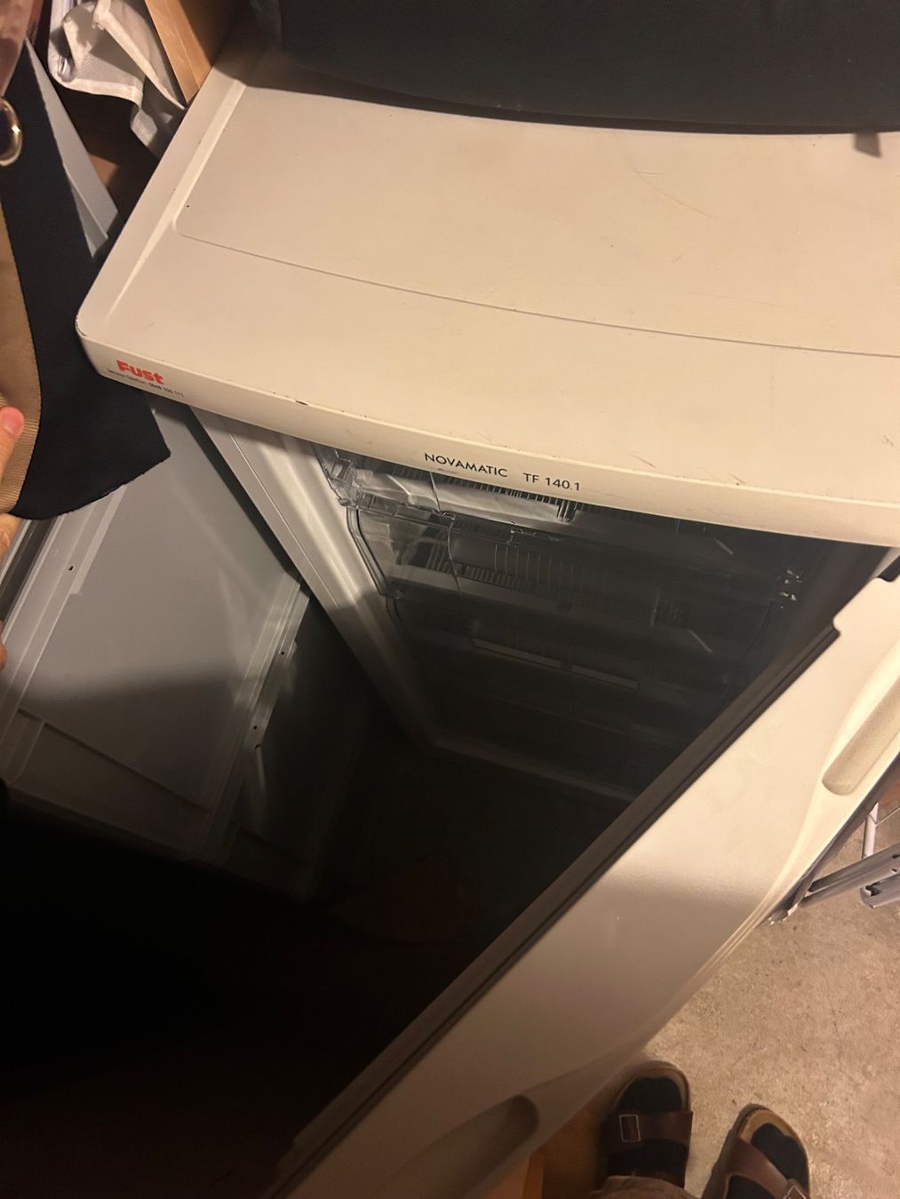 Novamatic Congélateurs: NOVAMATIC Gefrierschrank TF 140.1 – Neuf (Voir description) à Zürich par dimitrischmid 2