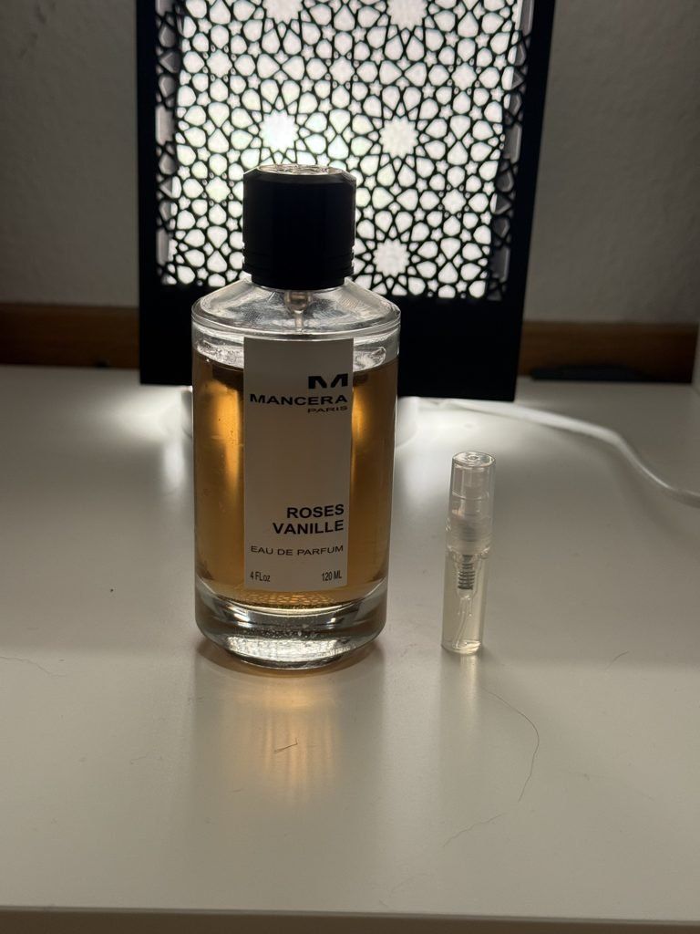 Mancera Profumi & Eau de Toilette: Mancera Roses Vanille – décant 2 ml – Nuovo (secondo la descrizione) da Meyrin venduto da Al_Andulsi