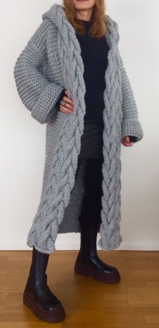Giacche: NEU: Strickjacke m/Kapuze Gr.S – Nuovo (secondo la descrizione) da Lachen venduto da mar_ox 1