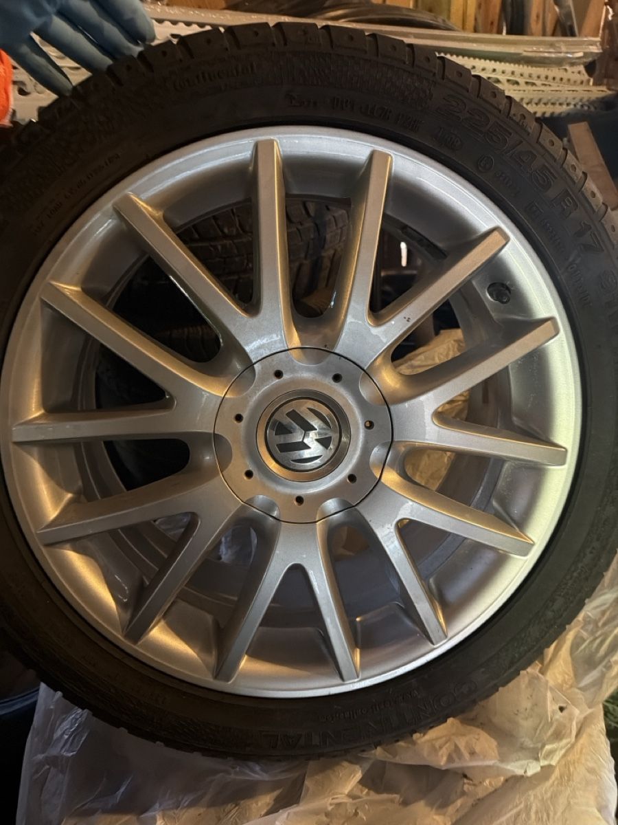 Volkswagen Cerchioni: 4 Vw Felgen  – Usato da Dietikon venduto da inf_tx58 2