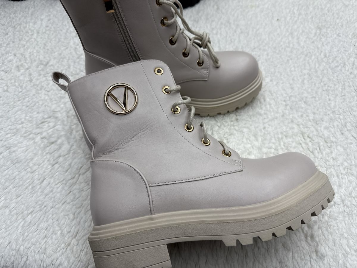 Damenschuhe: Bottines d'hiver , taille 38 - Superbe neuves – Neu und originalverpackt aus Chenens von anasantos90