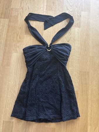 Swimming suit, size small