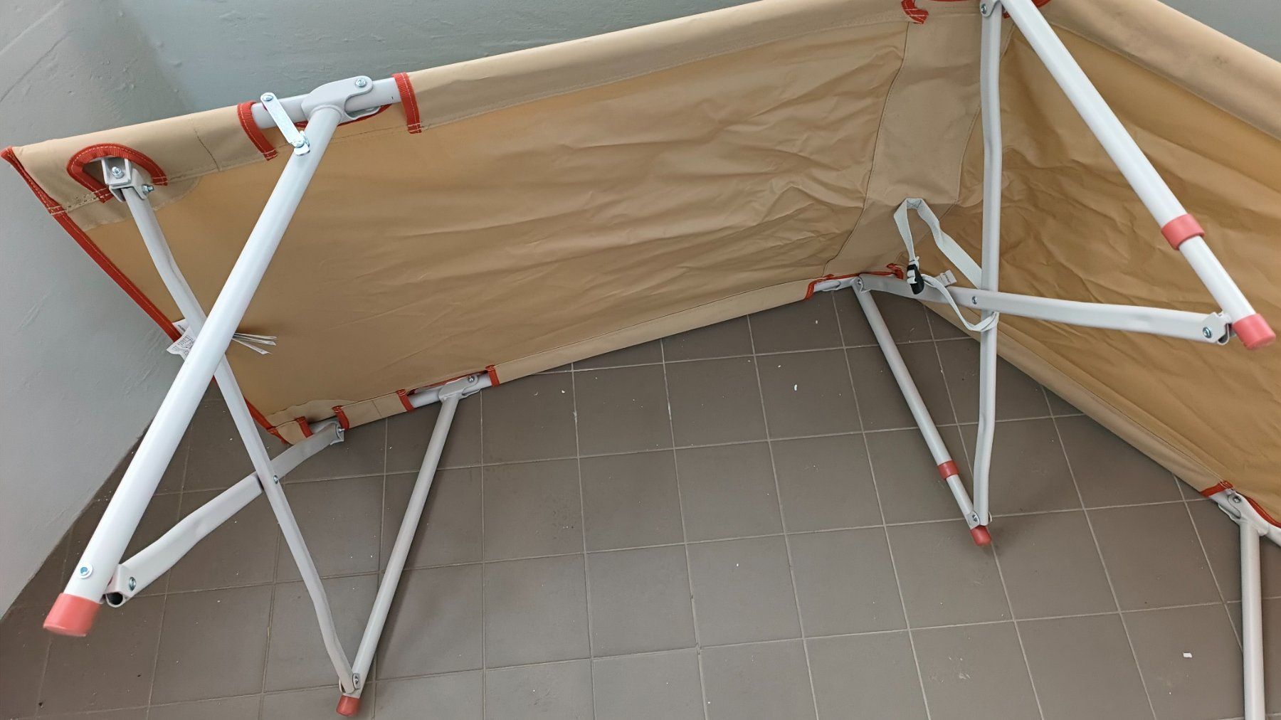 Decathlon Sedie a sdraio: Camping Bett – Usato da Basel venduto da hei_c6gh 2
