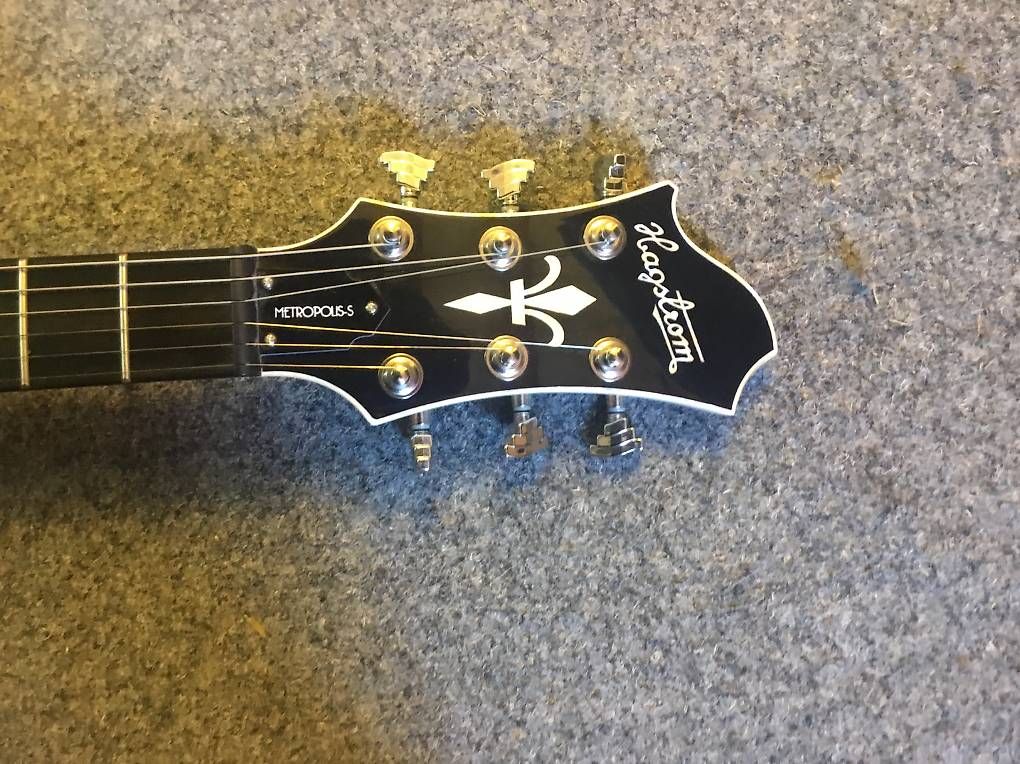 Hagström Musikinstrumente: Nagelneue Hangstrom Metropolis S – Neu (gemäss Beschreibung) aus Duggingen von Singfogel 2