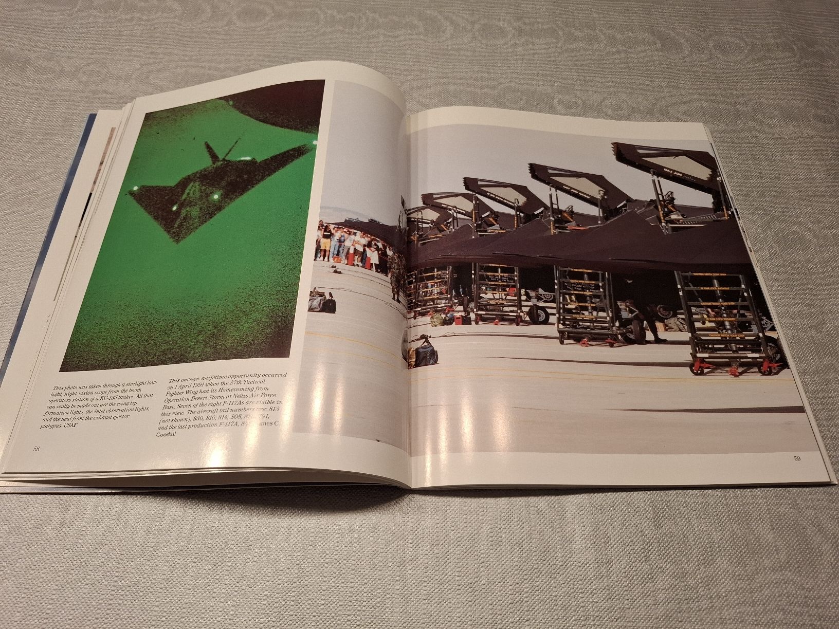 Libri: Buch America's Stealth Fighters and Bombers – Usato da Bäretswil venduto da Galada 3