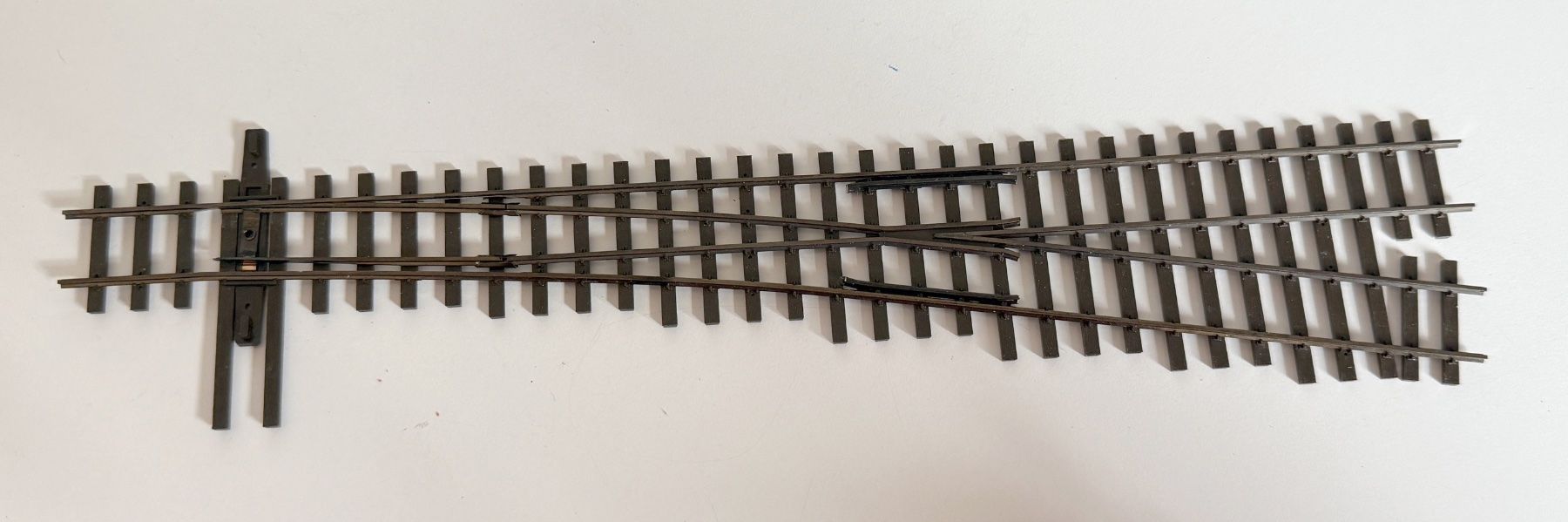 Bemo Modellini di ferrovie: Bemo Weiche rechts 9.5° Art. 4294 607 – Nuovo e nell'imballaggio originale da Samedan venduto da Gischpel25 1
