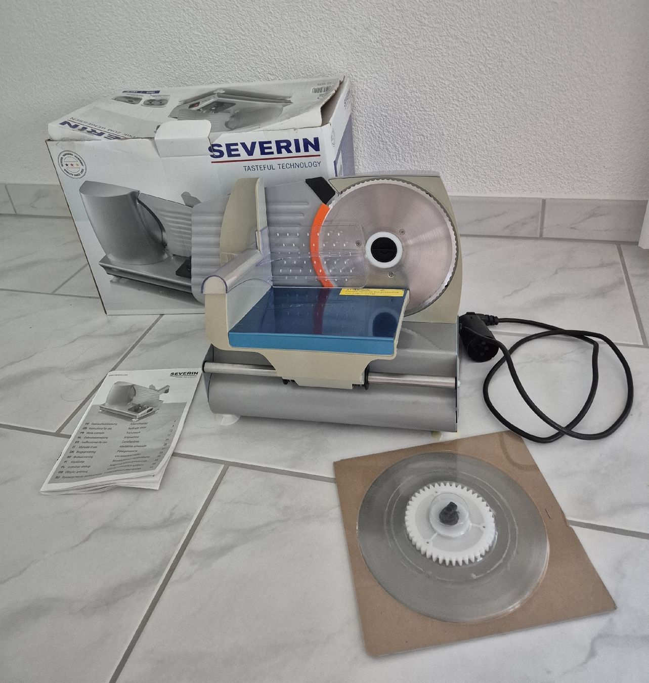 Elettrodomestici da cucina: Allesschneider Severin NEU! – Nuovo (secondo la descrizione) da Oetwil am See venduto da Janina5