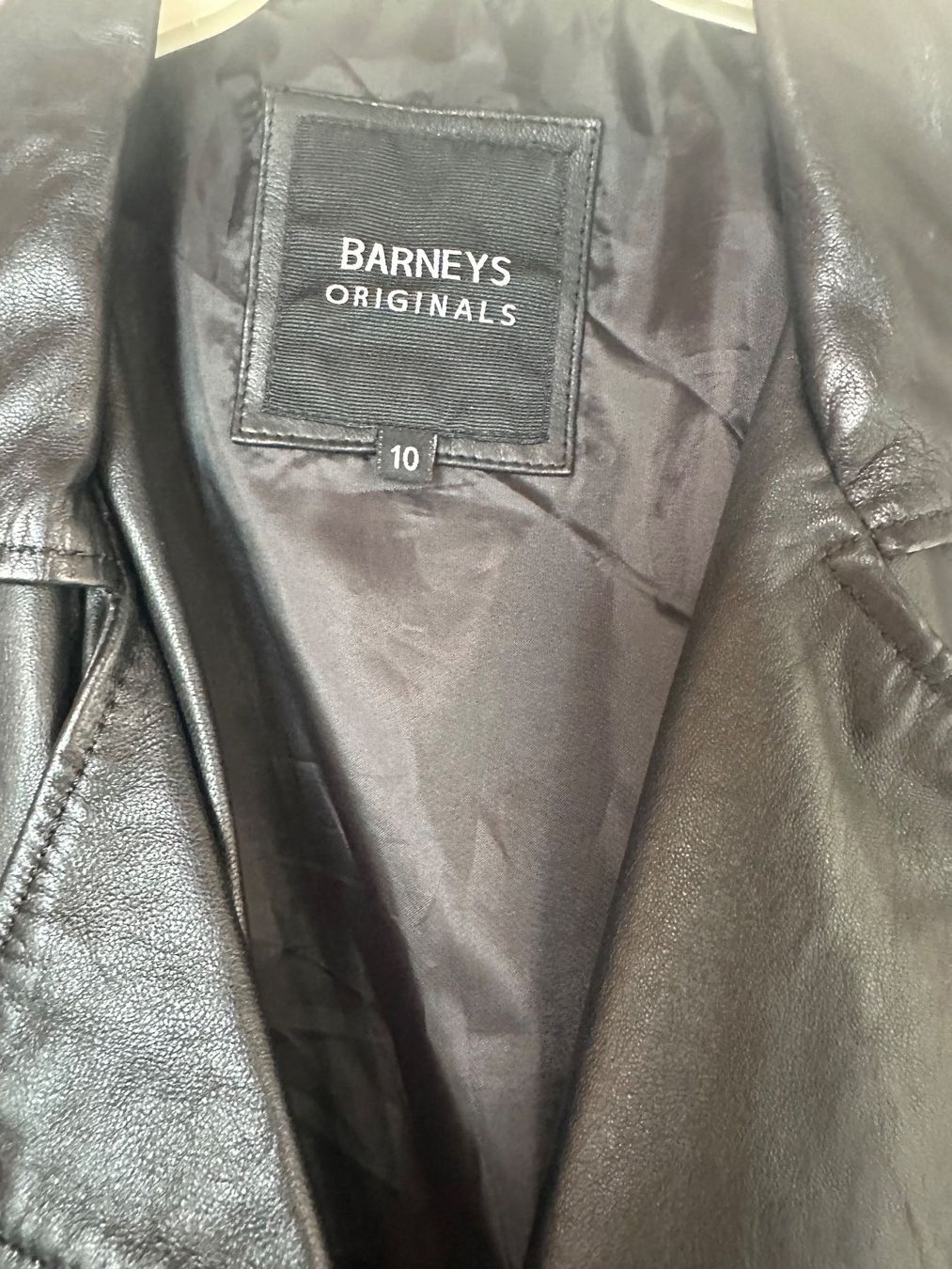 Giacche: Barneys Lederjacke schwarz, Gr. 36/38 – Usato da Castagnola venduto da petrkars11 6