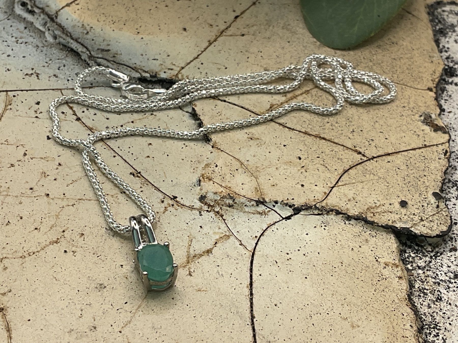 Catenine: Collier mit Anhänger Smaragd, Sterlingsilber – Nuovo (secondo la descrizione) da Luzern venduto da S.Kern01