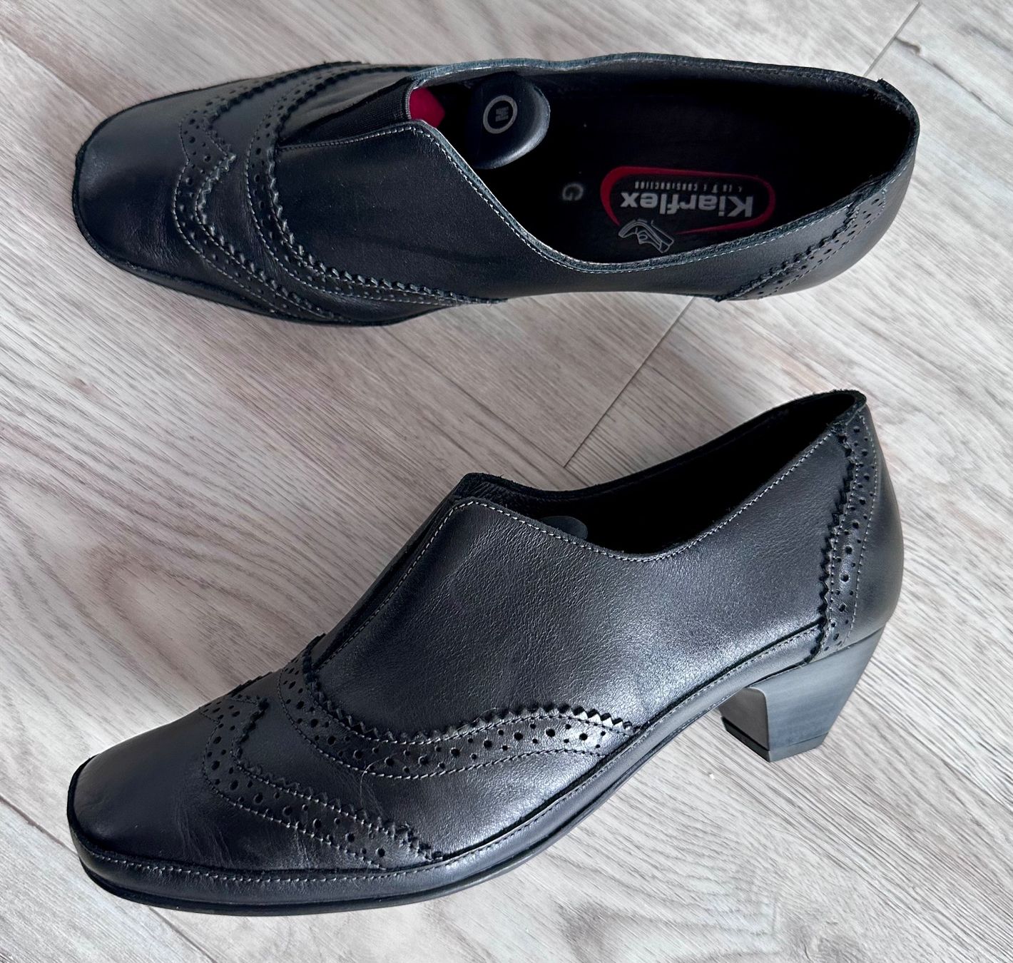 Chaussures femmes: Gr 39 KIARFLEX Halbschuhe Pumps Leder NEU – Neuf (Voir description) à Rickenbach b. Wil par sunneschii_