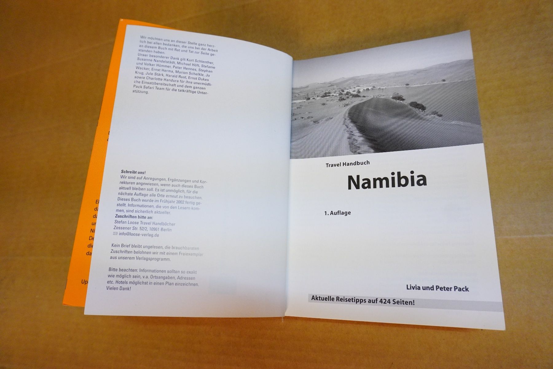 Libri: Namibia Reiseführer und Landkarte – Usato da Chur venduto da JennyAlexander 2