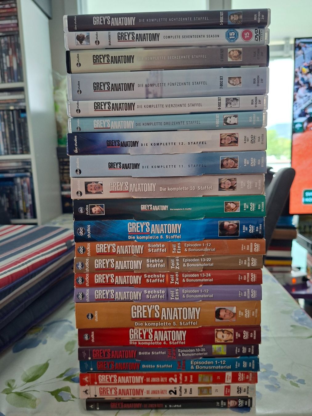 Tutti i DVDs: GREYS  ANATOMY STAFFEL 1 - 18 !!! – Usato da Aesch BL venduto da Burschi59 1
