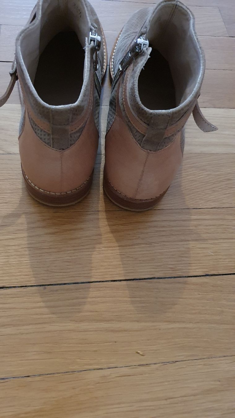 Scarpe da donna: Schuhe – Usato da Basel venduto da and_xs78 2