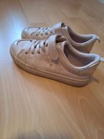 Turnschuhe Grösse 29