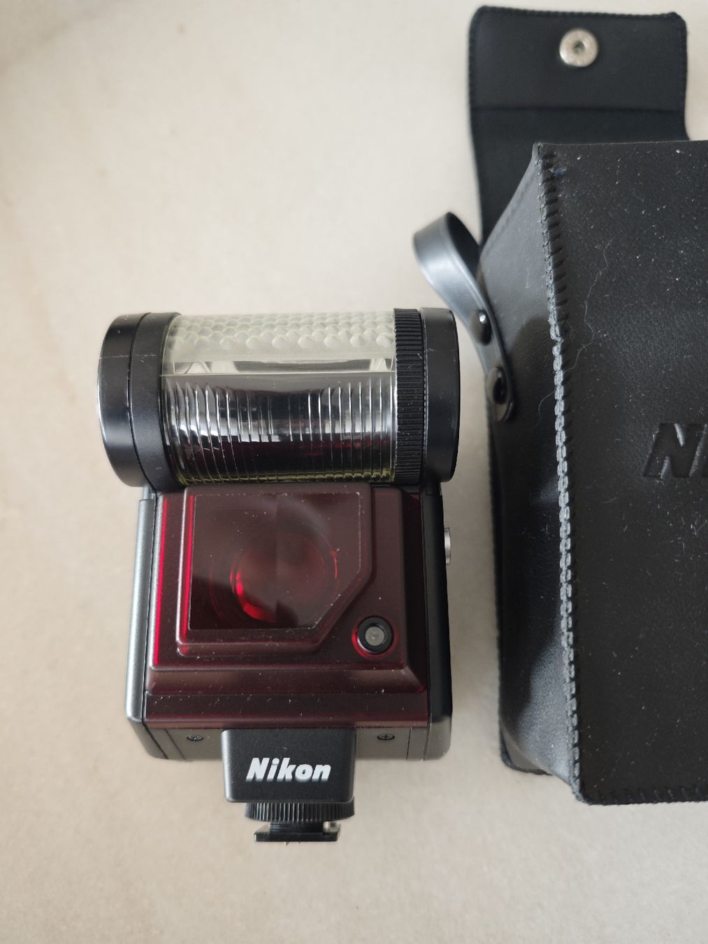 Nikon Blitze: Nikon Speedlight SB-20 Camera Flash with Case - Vintage! – Gebraucht aus Cham von pot_lpv7