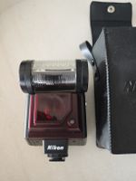 Nikon Speedlight SB-20 Camera Flash with Case - Vintage!