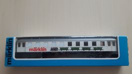 Voiture exposition Marklin 4122