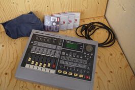 Roland VS-840 Digital Studio Workstation