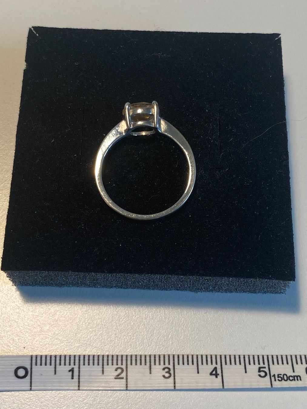 Anelli: Solitär 925 Silber Ring, rose Stein, Gr. 58 – Nuovo e nell'imballaggio originale da Gümligen venduto da Primeselection