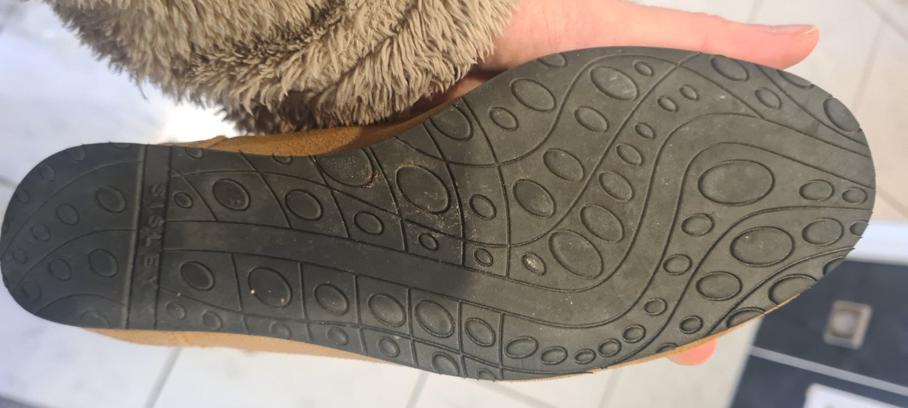 Sisley Scarpe da donna: Overknee Wildleder Stiefel Sisley – Usato da Allschwil venduto da Virgo 3