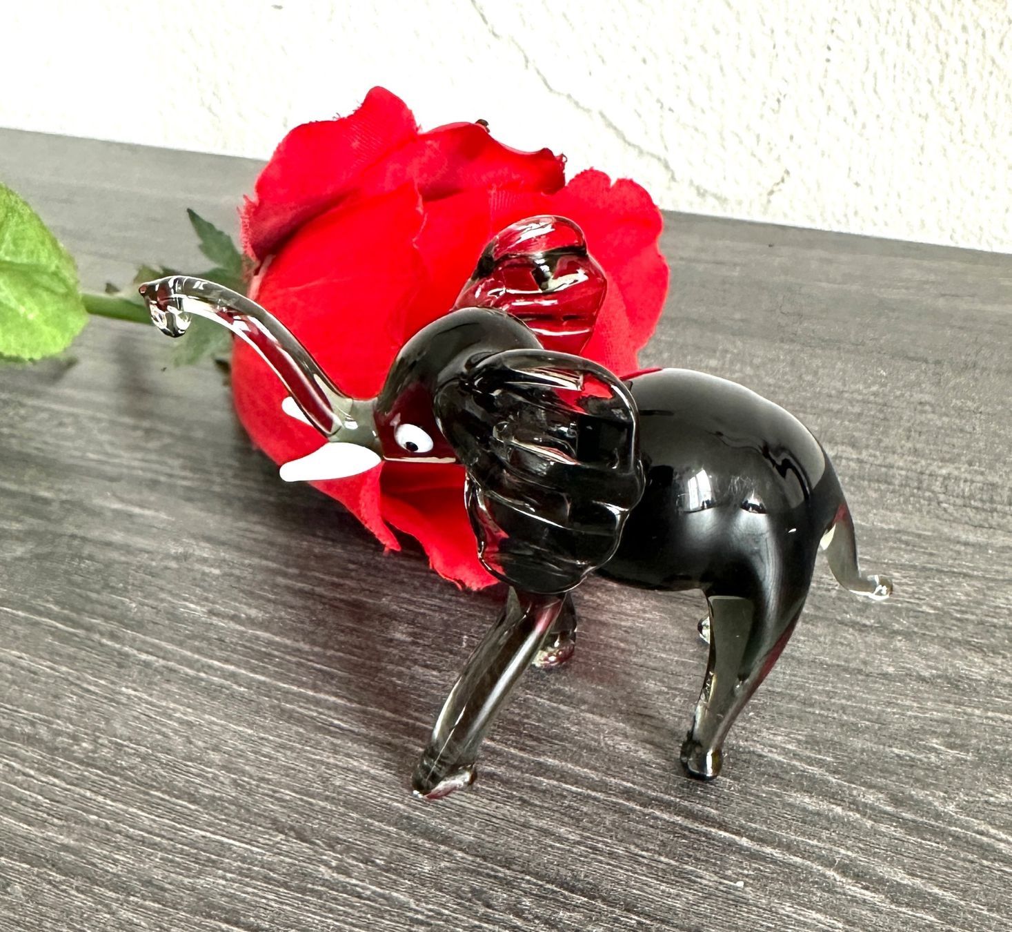 Murano Tutte le decorazioni: Kleiner Elefant Muranoglas gemarkt Murano – Usato da Zürich venduto da brazerola 2