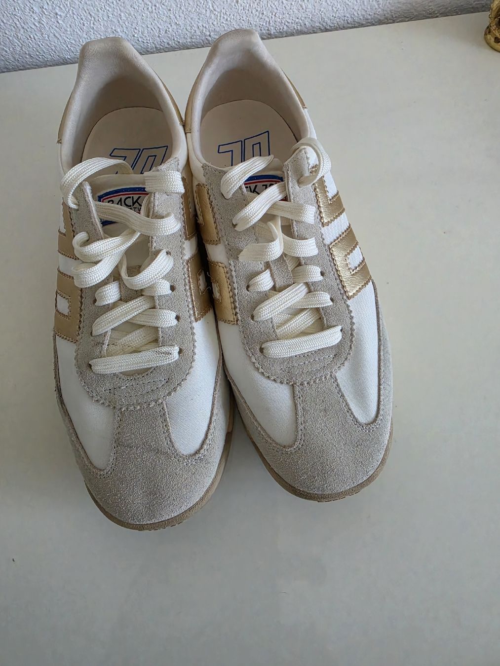 Scarpe da donna: BACK 70 SNEAKER 36 GRÖSSE – Usato da Strengelbach venduto da romanna