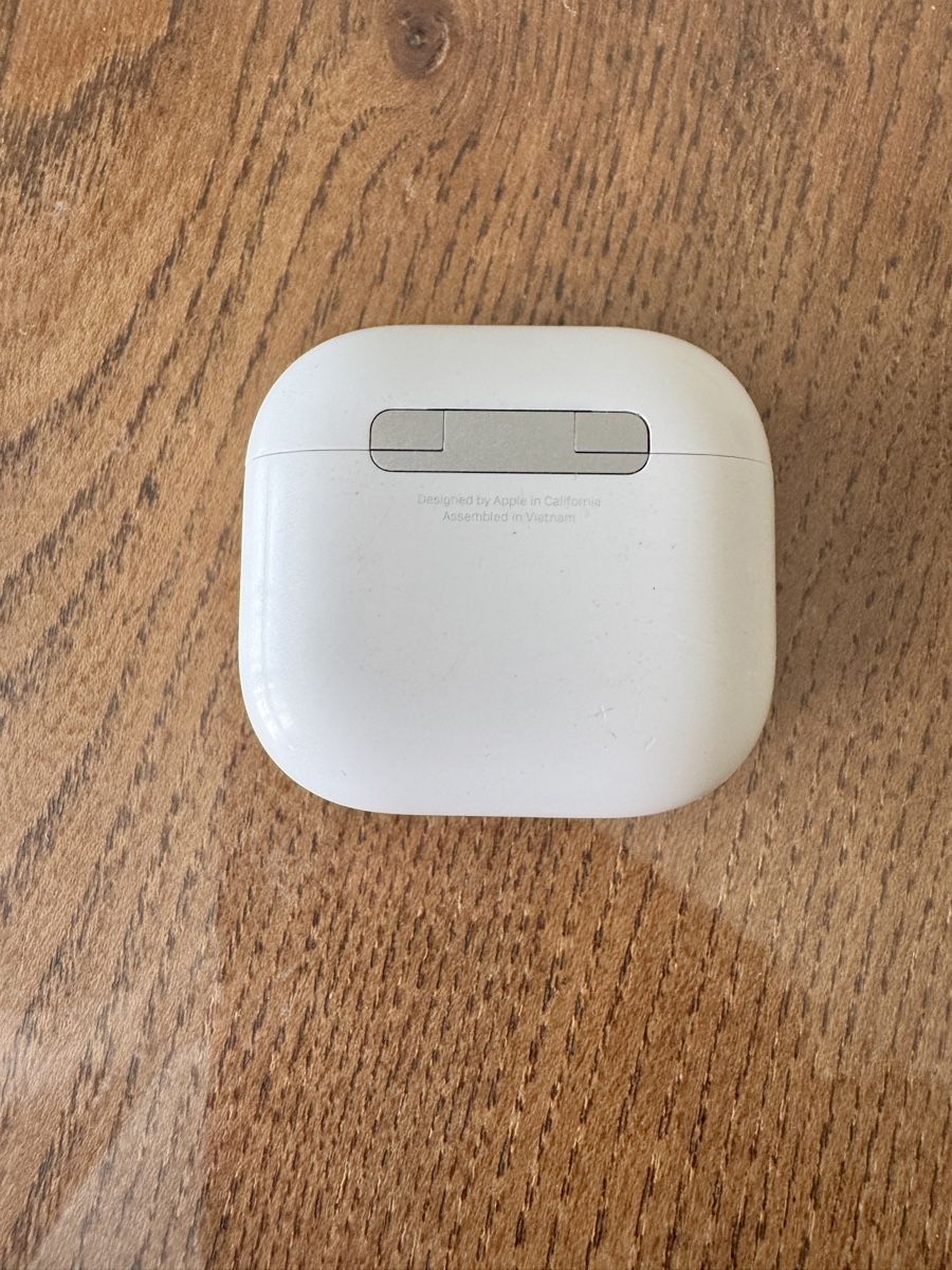 Apple Cuffie: AirPods 3 mit Ladecase gebraucht – Usato da Dietikon venduto da Leodnd 3