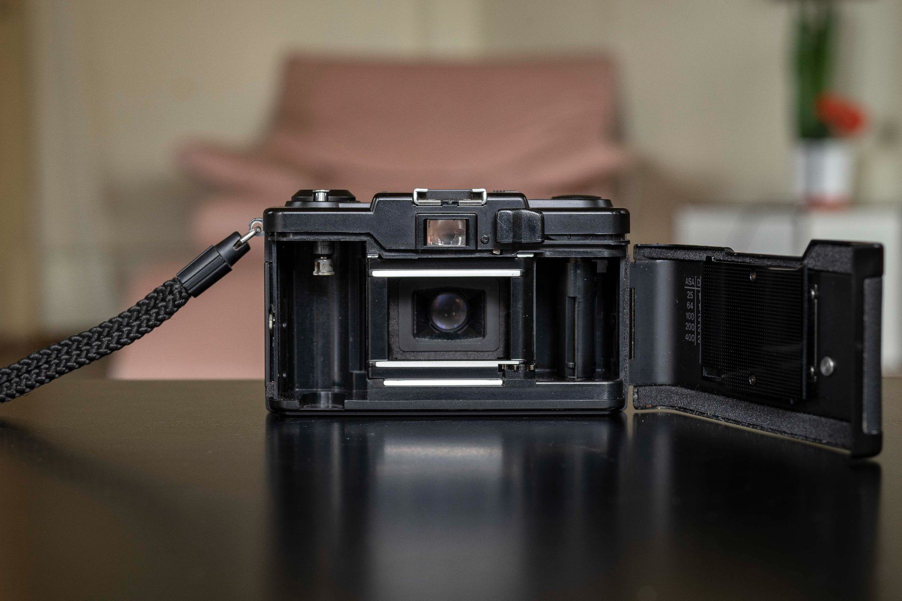 Ricoh Fotocamera: Ricoh FF-1s analoge Kompaktkamera – Usato da Biel/Bienne venduto da ivuu 3