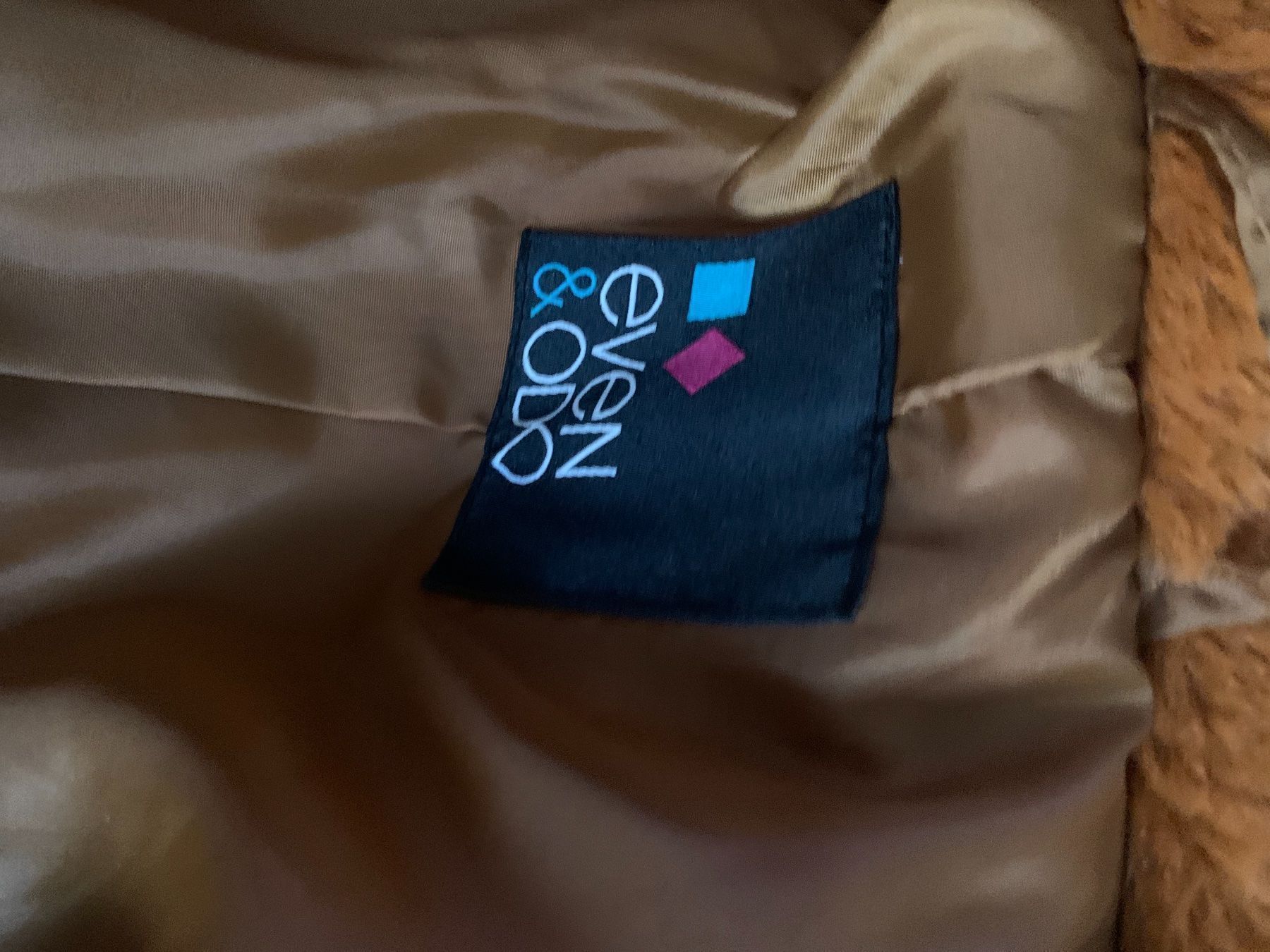 Giacche: Pelz Jacke  Kunst – Usato da Lugano venduto da Edera49 4