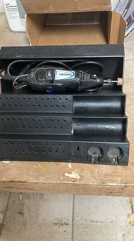 Tutti gli attrezzi: Dremel – Usato da allschwil venduto da and_y57b